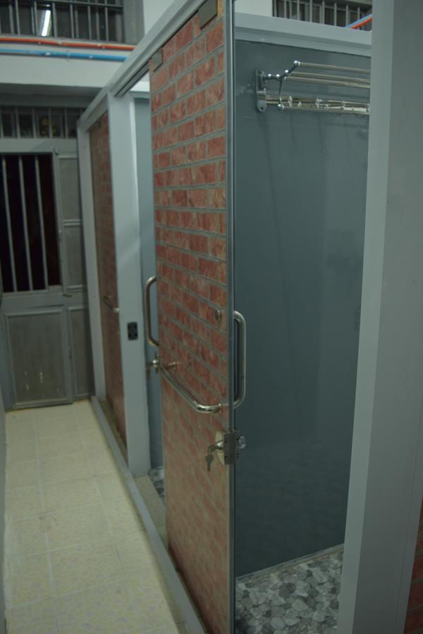 21 Hostel Rangoon Buitenkant foto