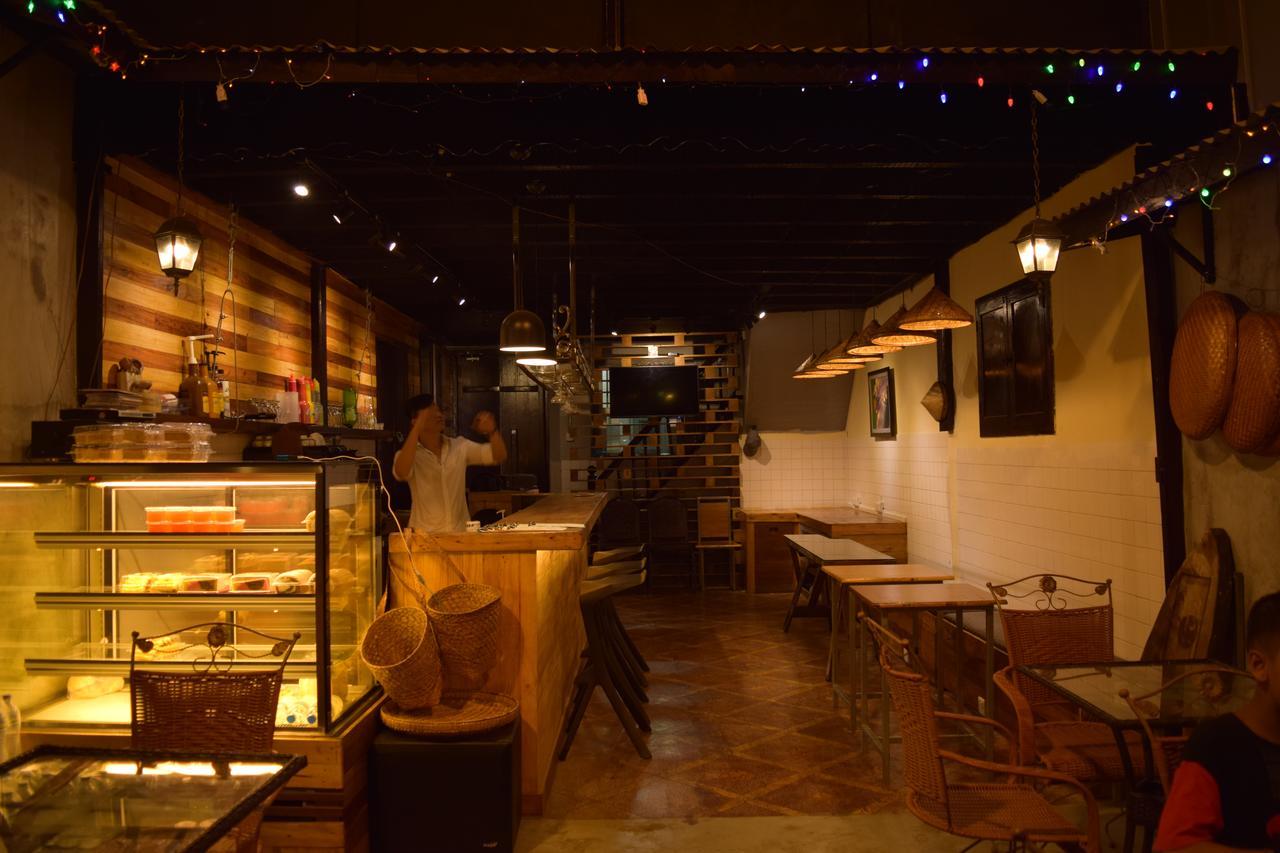21 Hostel Rangoon Buitenkant foto