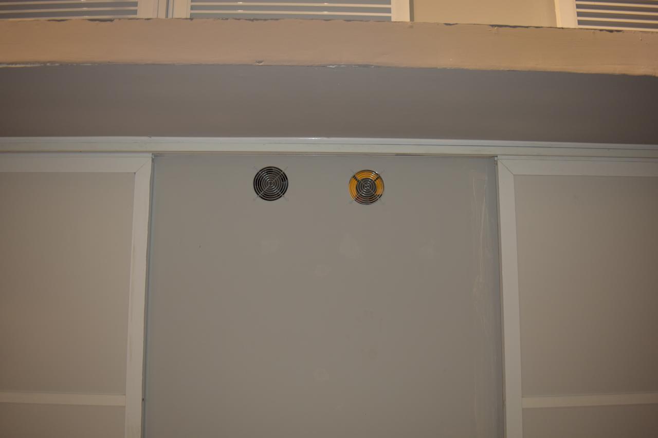 21 Hostel Rangoon Buitenkant foto